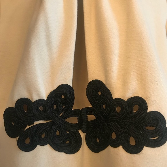 Dress - Picture 6 of 7